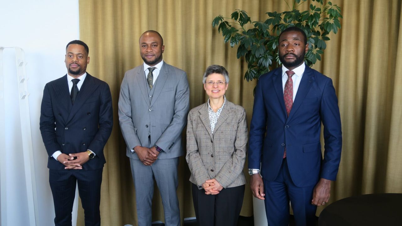 Antwerpse consulaat DRC en gouverneur Cathy Berx