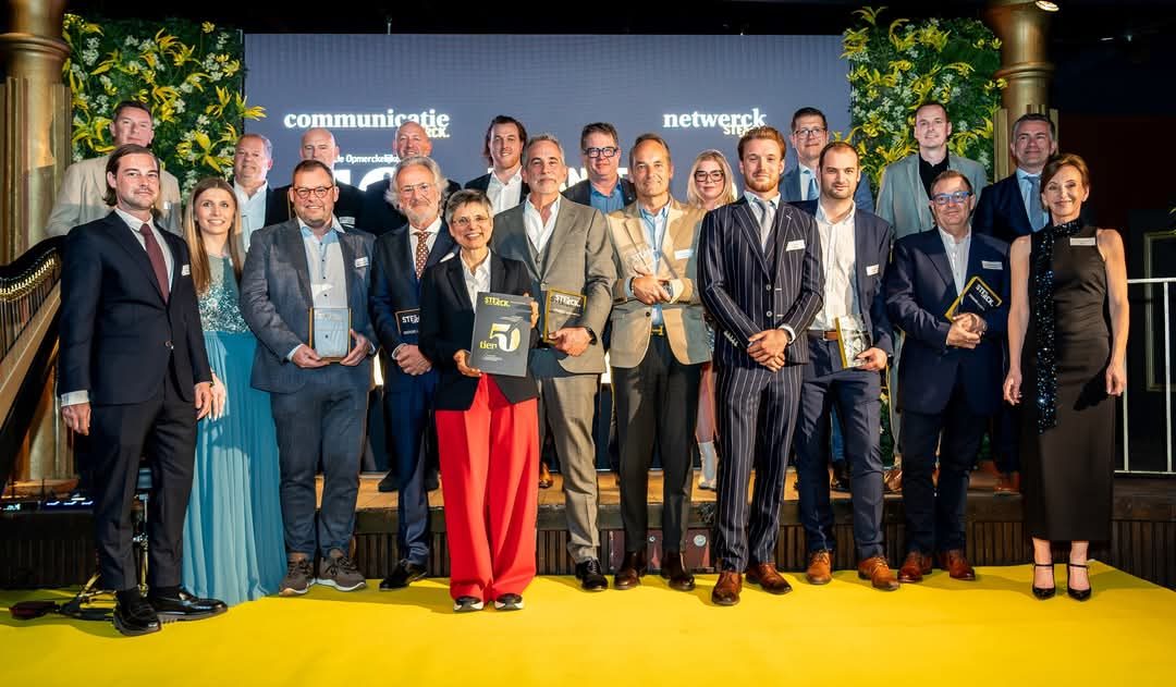 Groepsfoto - gala-event 10 jaar STERCK magazine