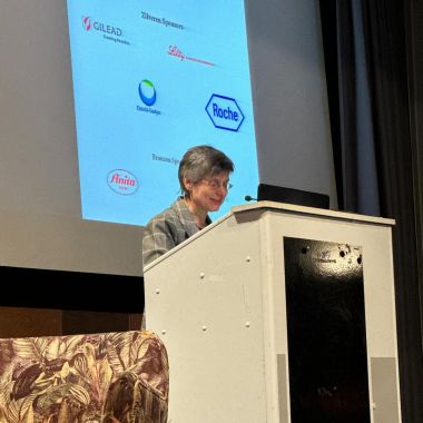 Gouverneur Cathy Berx verwelkomt deelnemers Kanker Symposium Naboram vzw