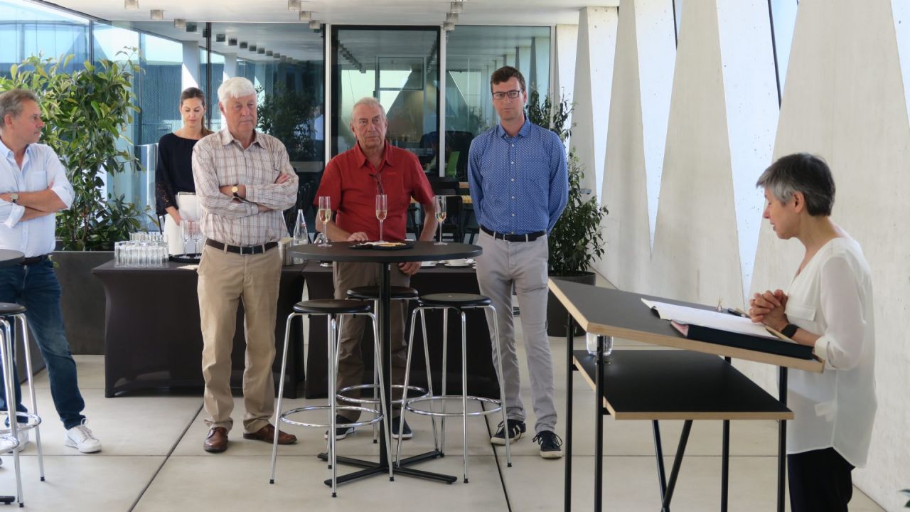 Gouverneur Cathy Berx en de delegatie van de Vzw Lier Aviation Club uit Lier