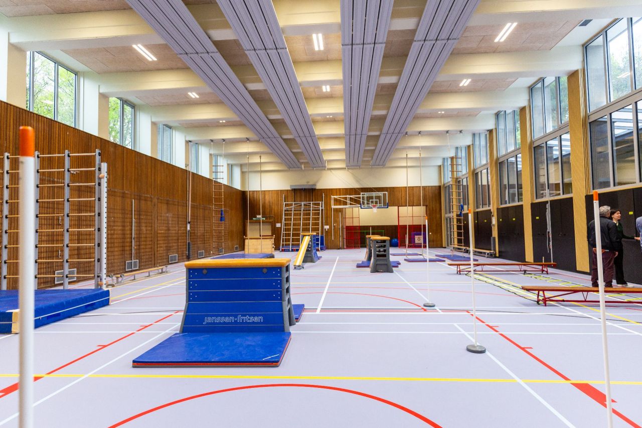 Gerenoveerde sporthal van PIVA