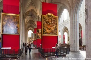 De kathedraal van Antwerpen schittert opnieuw