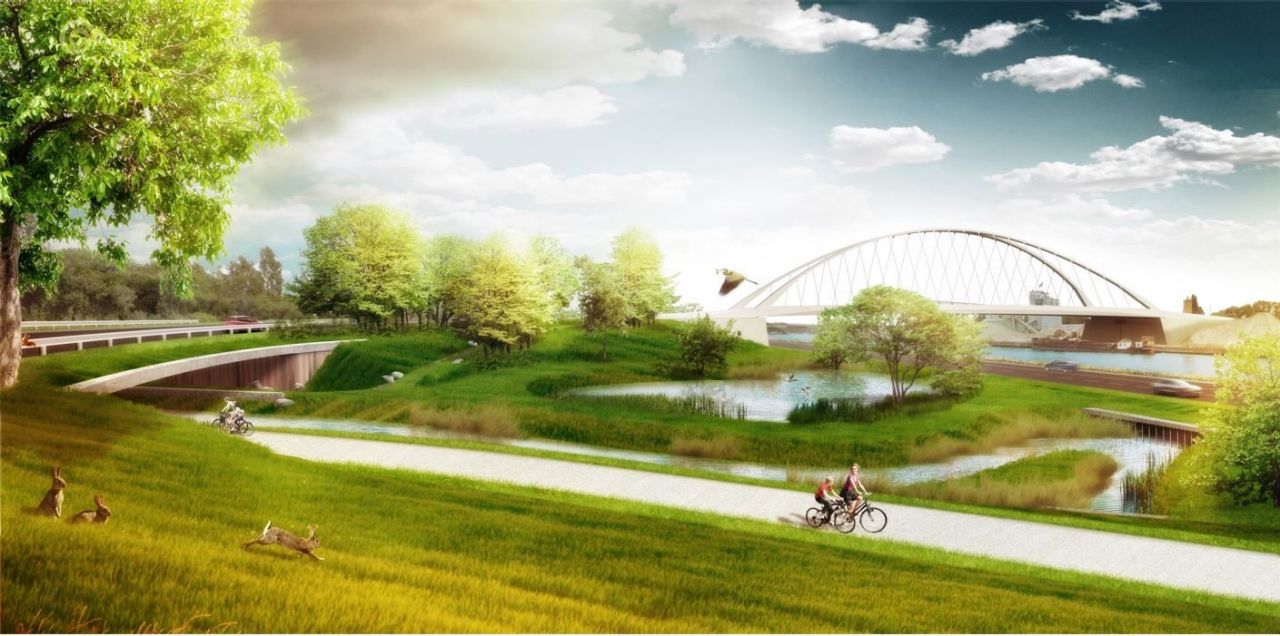 Ontwerpschets die een impressie geeft van het landschap rond de nieuwe Hoogmolenbrug. Vooraan de oever van Schoten, met een begroeiing van gras en bomen tussen enkele waterpartijen. Op een fietspad rijden drie fietsers. Konijnen dartelen rond, een roofvogel is zichtbaar in de lucht. In de verte gaat de Hoogmolenbrug over het Albertkanaal.