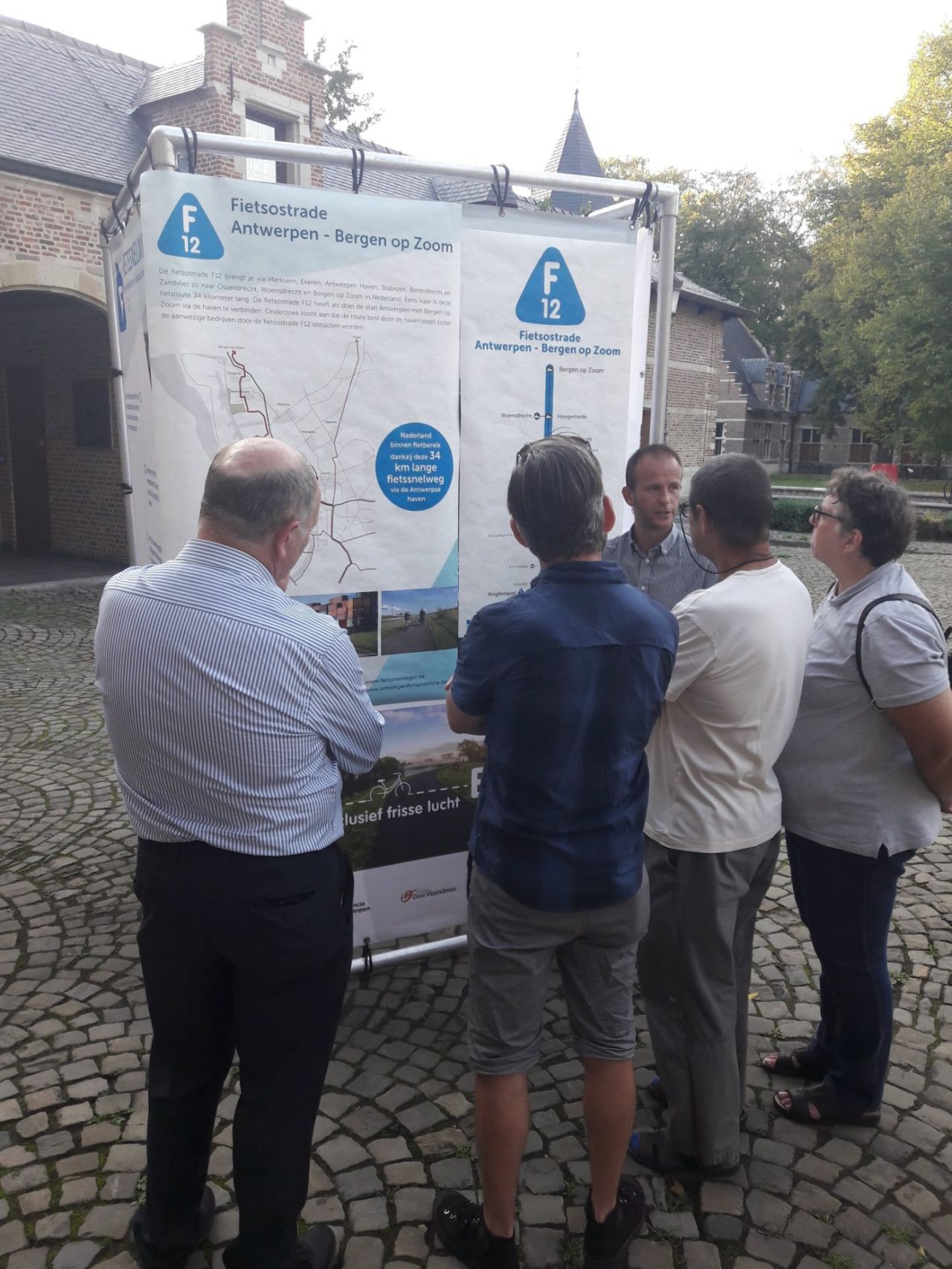 Infotentoonstelling ontbrekende schakel F12 Antwerpen-Bergen op Zoom