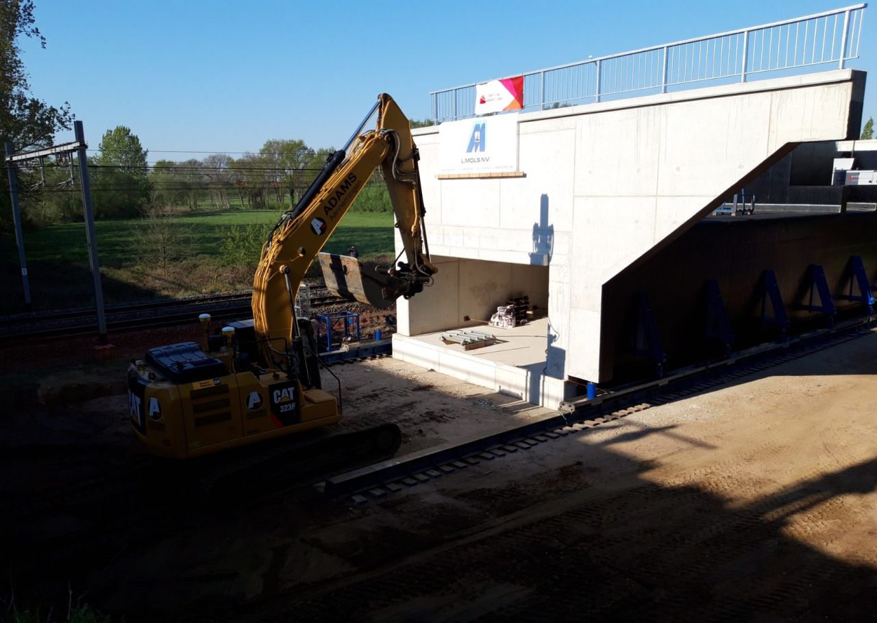 Bouw fietstunnel in Geel