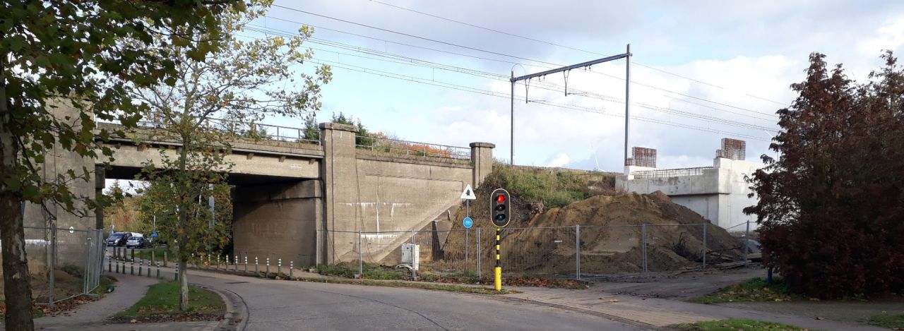 landhoofden voor fietsbrug in Sint-Jobsstraat in Herentals