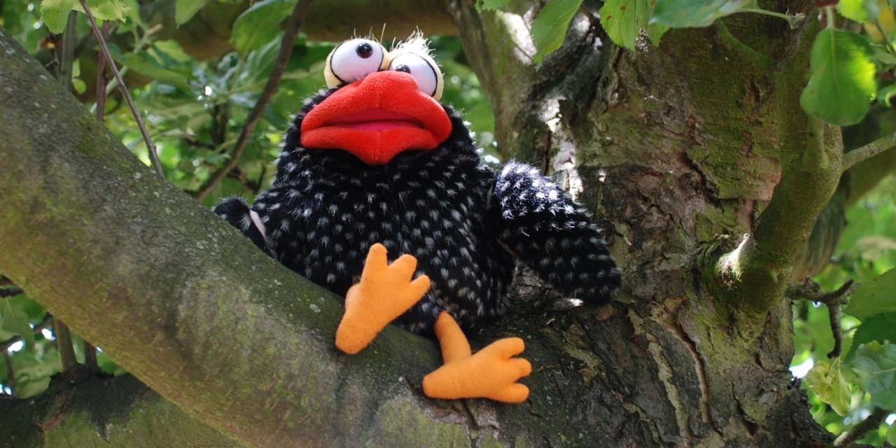 In het Rivierenhof leidt Zip kleuters rond in zijn tuin