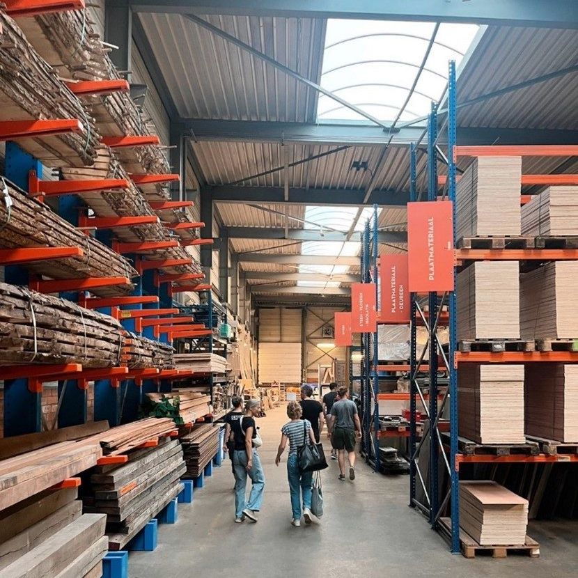 Magazijn met bouwmateriaal Buurman