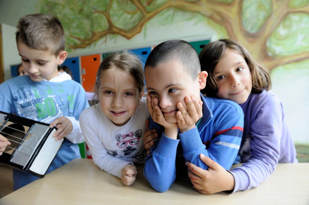 On 3 June 2014, children from different backgrounds and with different abilities playing, learning and thriving together in the Dusko Radovic Primary School at the outskirts of Belgrade, all thanks to the concept of inclusive education.
UNICEF has been working with the Government of Serbia, municipalities, schools, teachers and parents to take inclusive education from an abstract idea to a classroom reality. Initially that involved helping to draft the 2009 Education Law. These days the emphasis is on more practical matters. Now that Serbia has an excellent legal framework, UNICEF’s role is much more about helping the government and its partners to actually implement and operationalise existing good principles.

UNICEF in Serbia is helping to provide every child with the right to education, and to improve the quality of the education system in order to improve learning outcomes. We support programmes of the Ministry of Education, Science and Technological Development that are aimed at preventing the dropout of children from schools. We are working on increasing the enrolment of Roma girls in secondary school, encouraging the inclusion of children with disabilities in the education system, and improving equity in education.