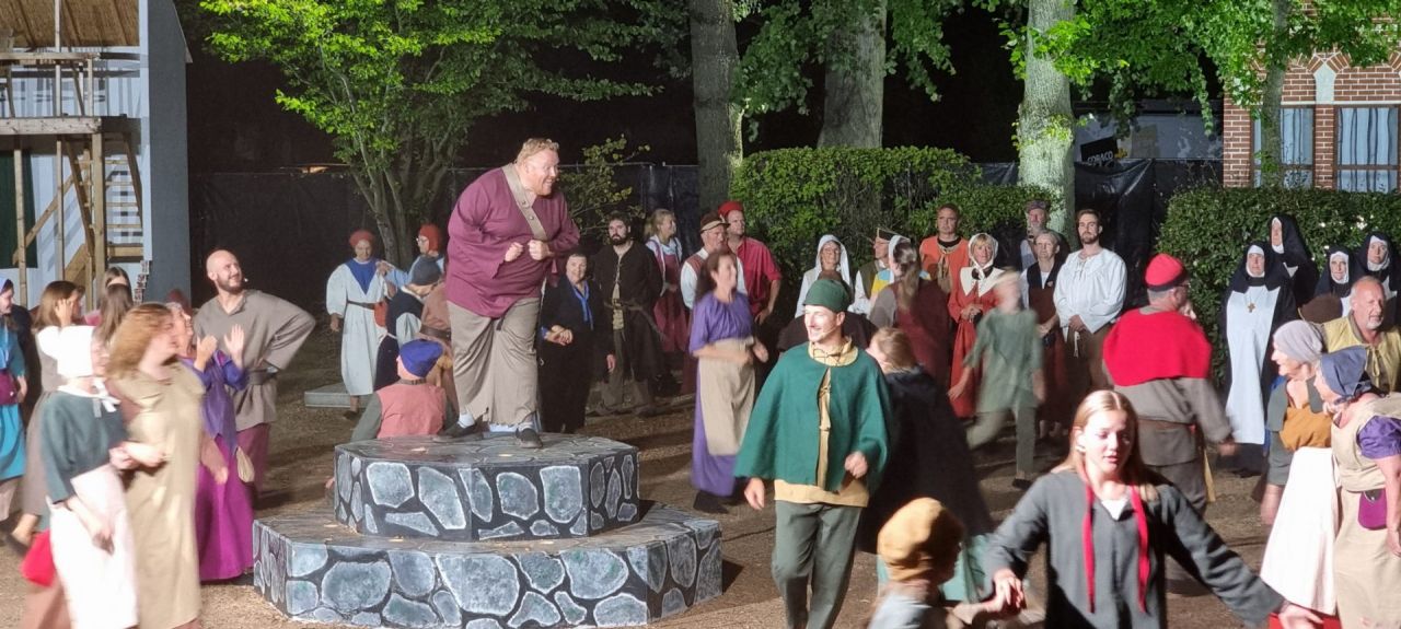 9.	Klank- en lichtspel ‘Den Bastaard van Puijel’ - Poederlee - kandidaat Erfgoedprijs 2025