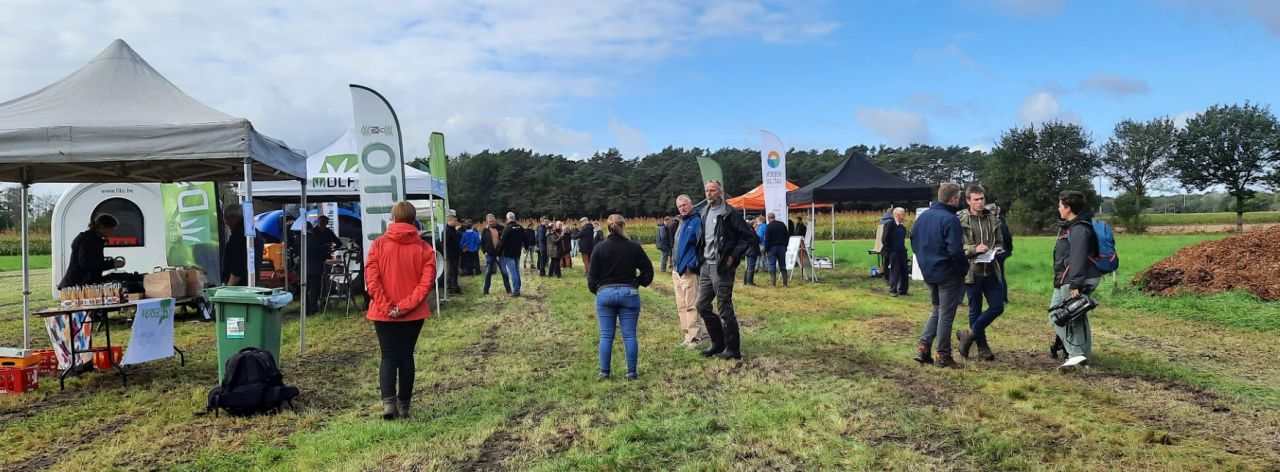 Veel belangstelling voor de demomarkt 'Klimaatboeren' in Vorselaar.