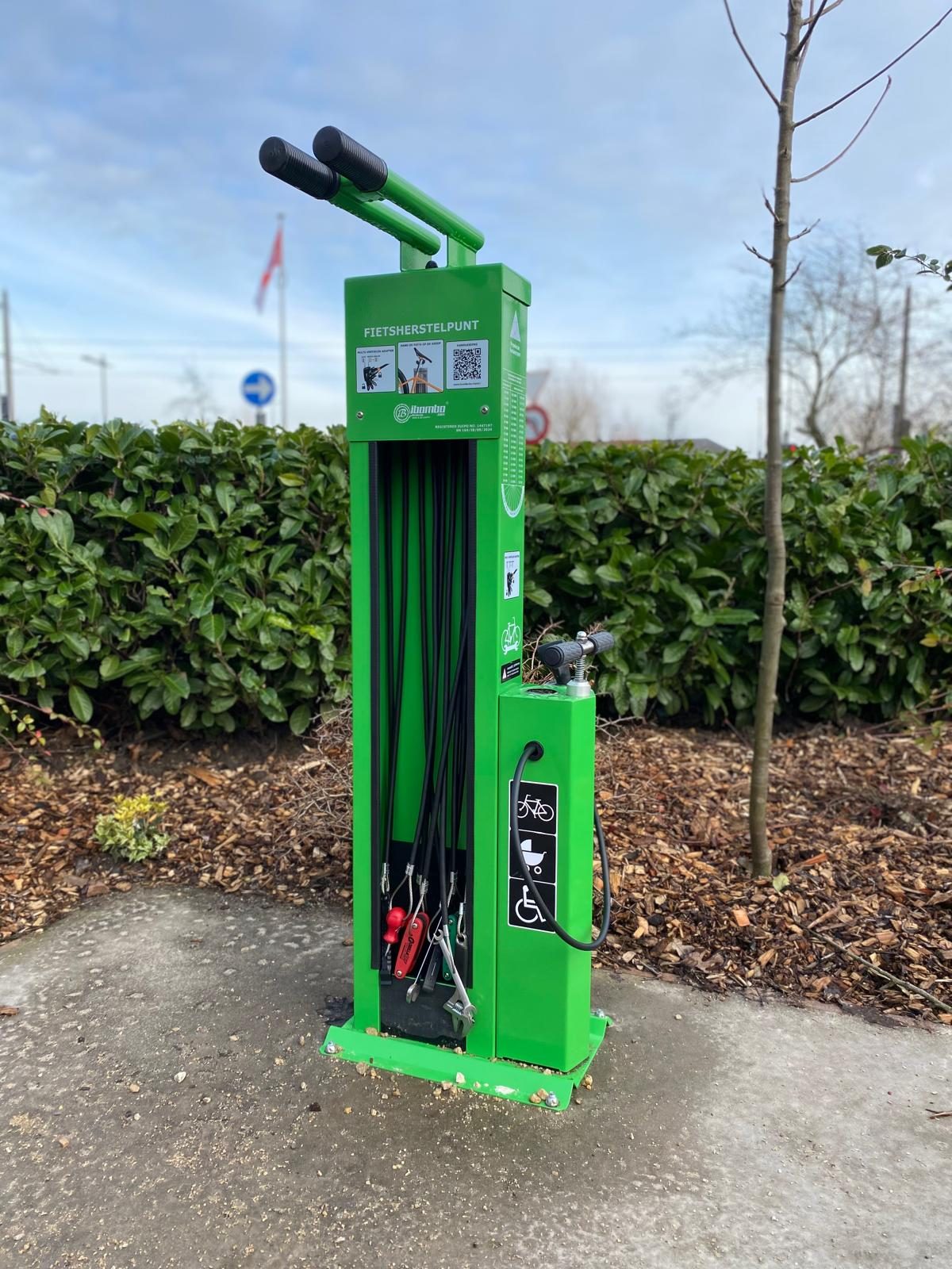 Fietsherstelpunt Parking Oost